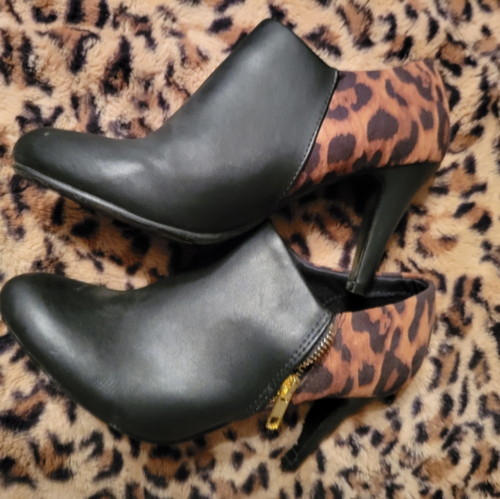 Bootie dress heels